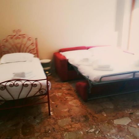 לקו Appartamento Basic Zona Lago מראה חיצוני תמונה